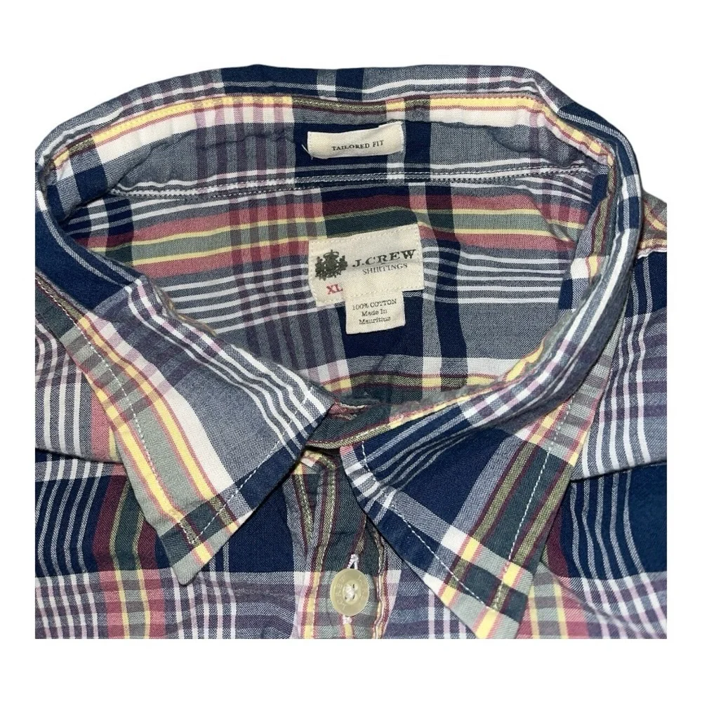 J. Crew Men’s Tailored Fit 💯 Cotton Shirt Size XL Preloved